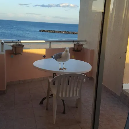 Superbe Terrasse Face A La Апартаменты
