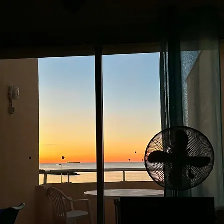 Superbe Terrasse Face A La Апартаменты